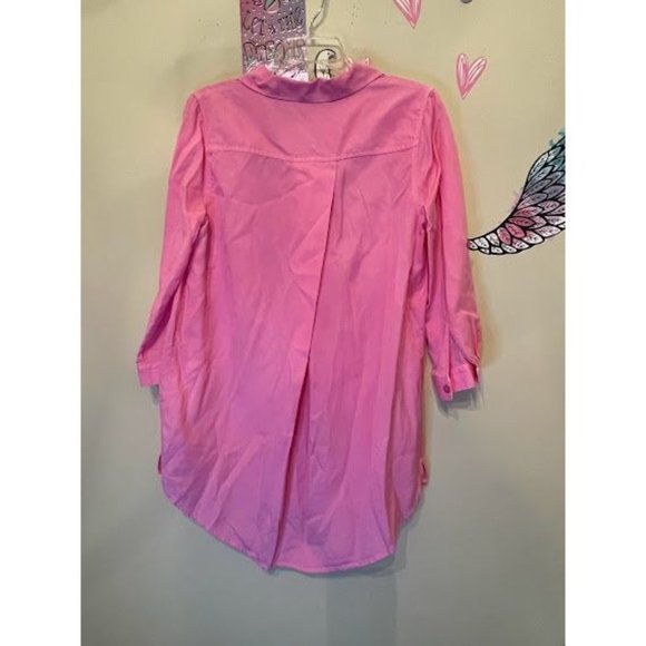 Women's High Lo Button Down Crown & Ivy Top - Picture 3 of 4